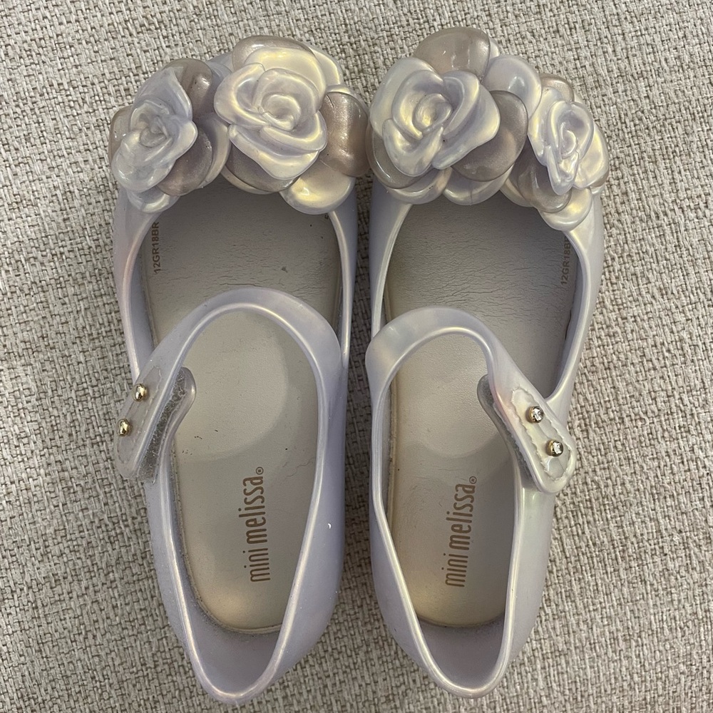 Mini Melissa Iridescent Rose flats, size 10 girls